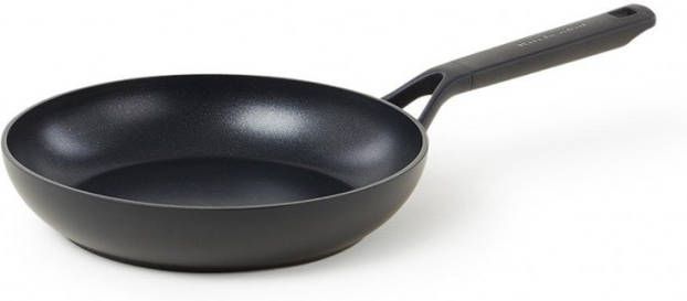 KitchenAid Classic Forged koekenpan &#xD8, 24 cm