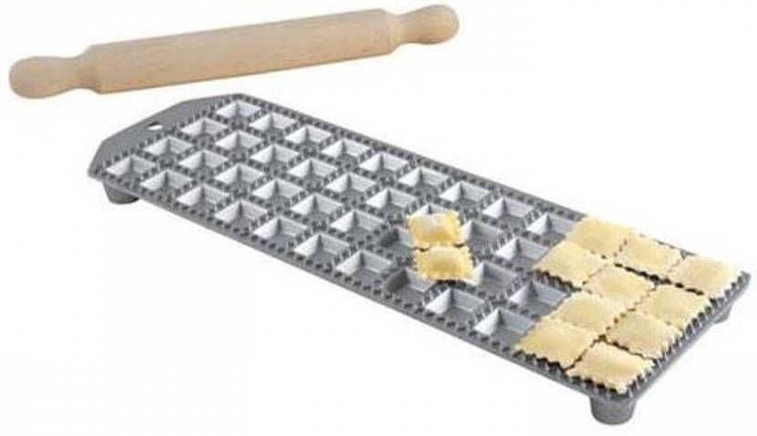 Eppicotispai Ravioli Mal Vierkant Met Rolstok 48 Stk
